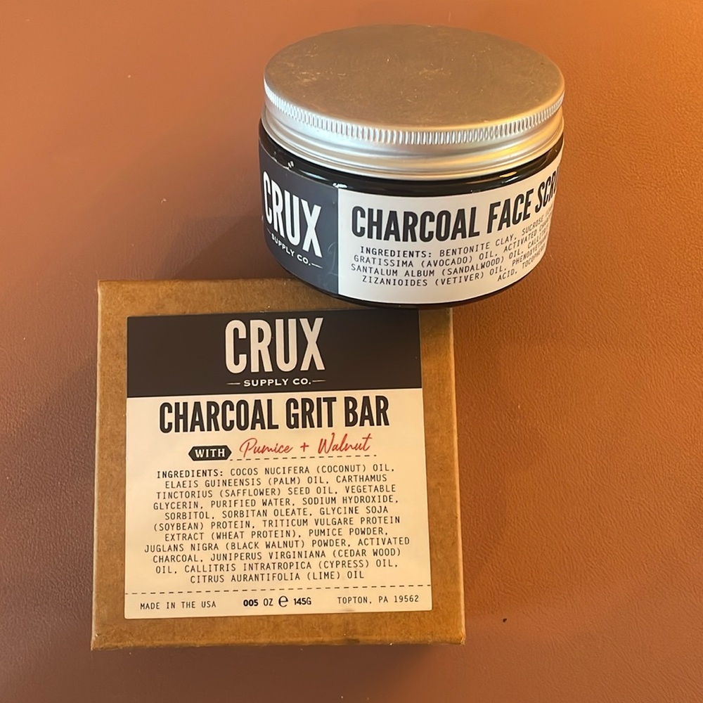 Crux men’s charcoal face scrub and grit bar